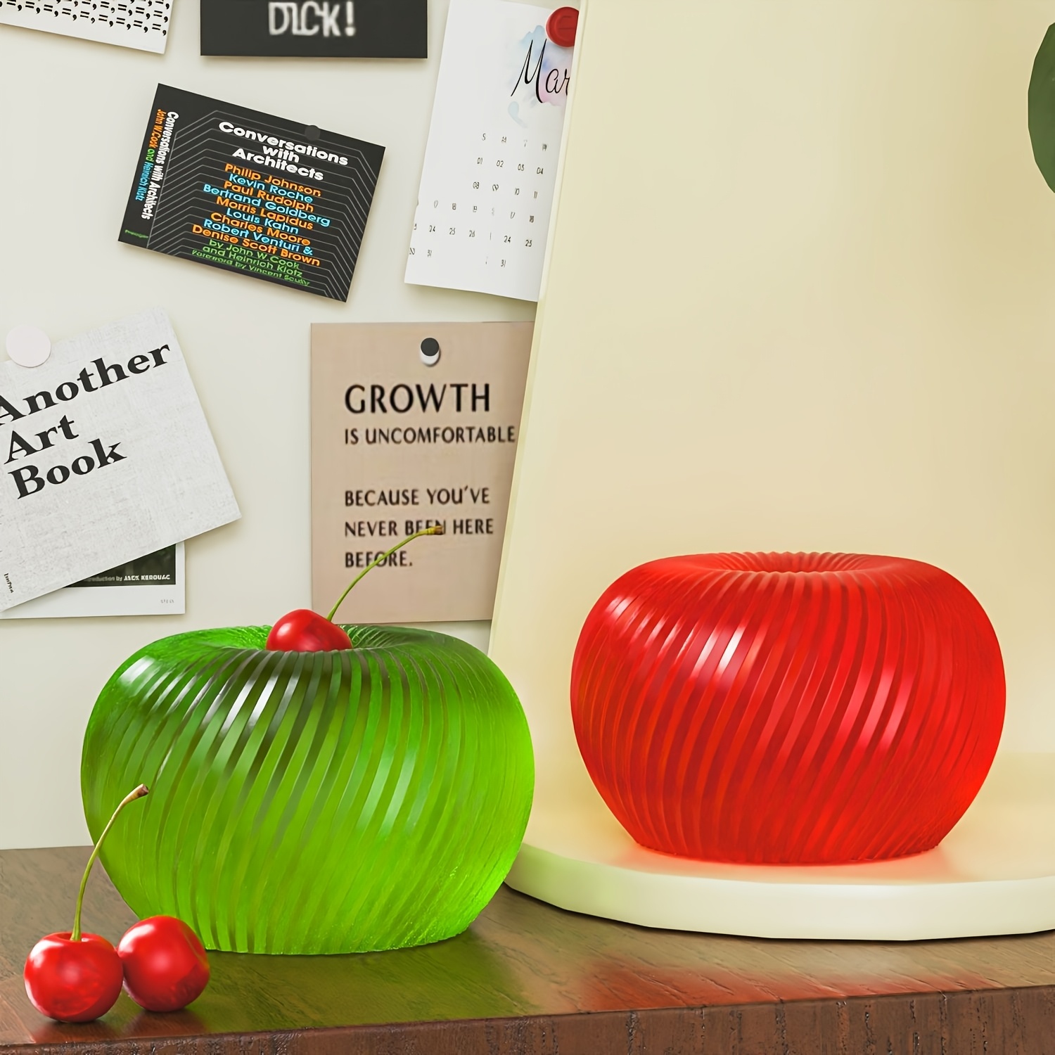 A trendy red apple silicone mo - Candle Making Tools 评论和价格